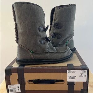 Sanuk Flurry Brown Winter Boots with Toggle Closures
